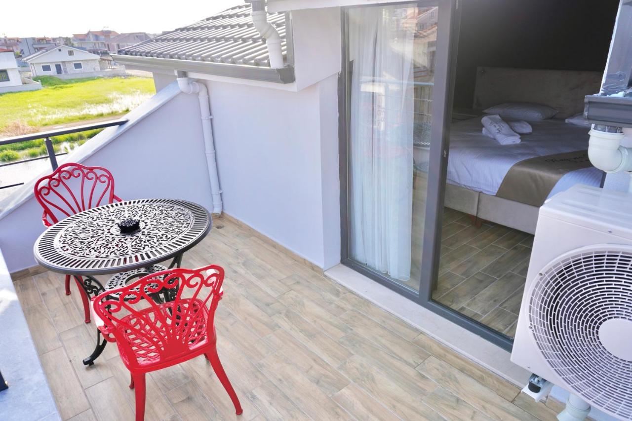 דיקילי Reynabe Boutique Hotel מראה חיצוני תמונה