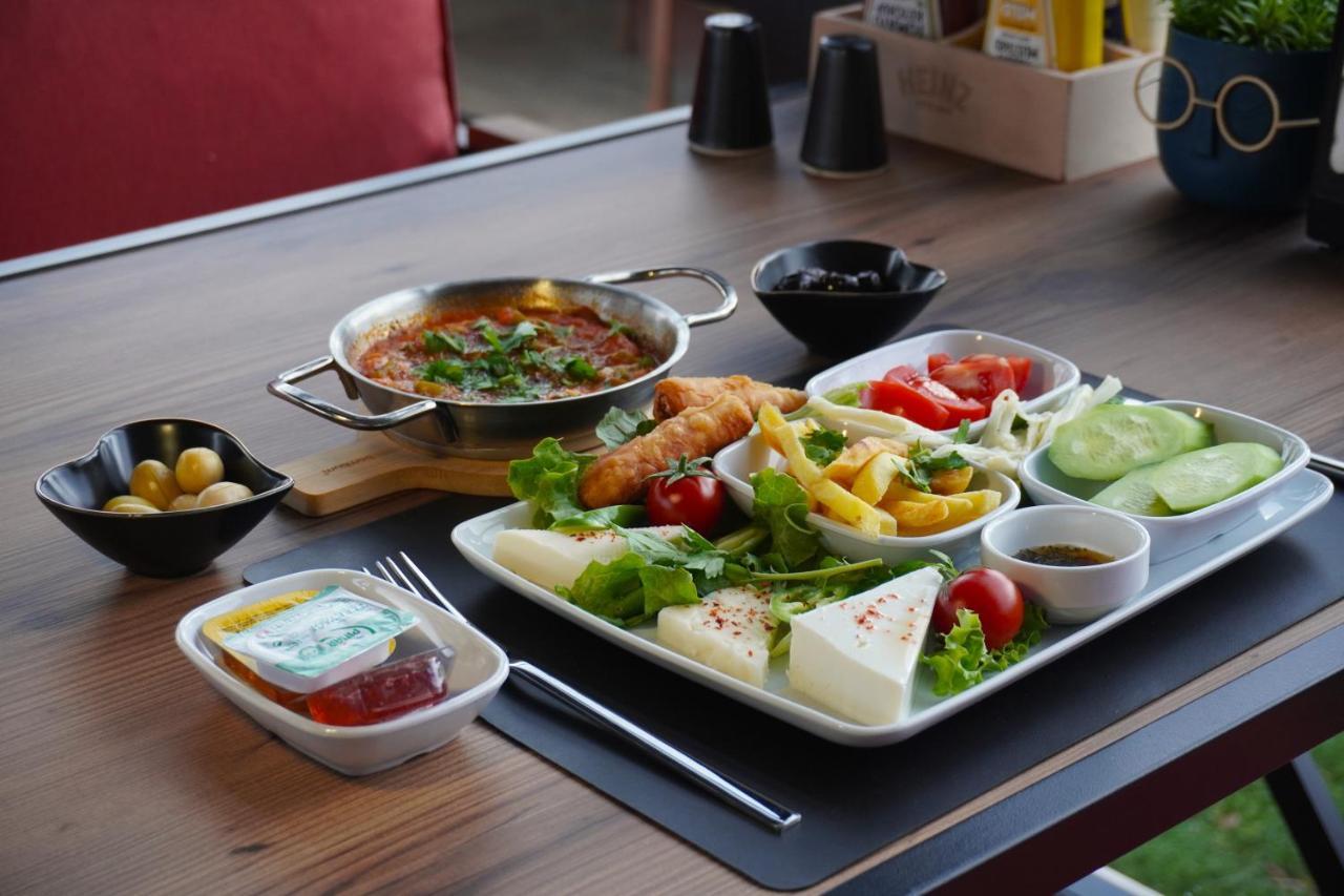 דיקילי Reynabe Boutique Hotel מראה חיצוני תמונה